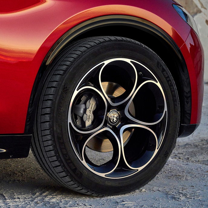 Alfa Romeo Stelvio - MY23 - Tehnologija - Alfa Link ovjes